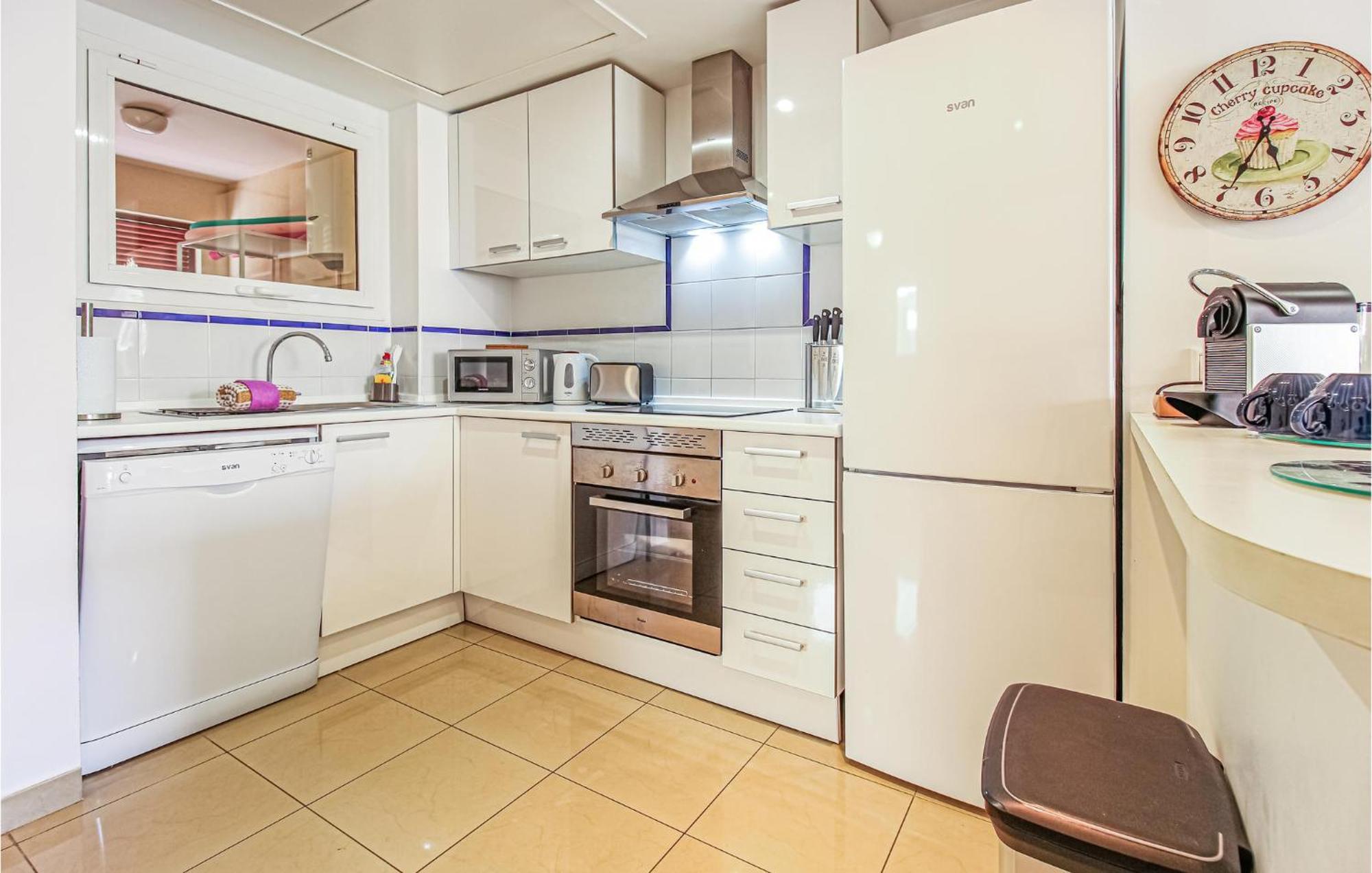 Awesome Apartment In Orihuela With Kitchen Playa Flamenca Luaran gambar